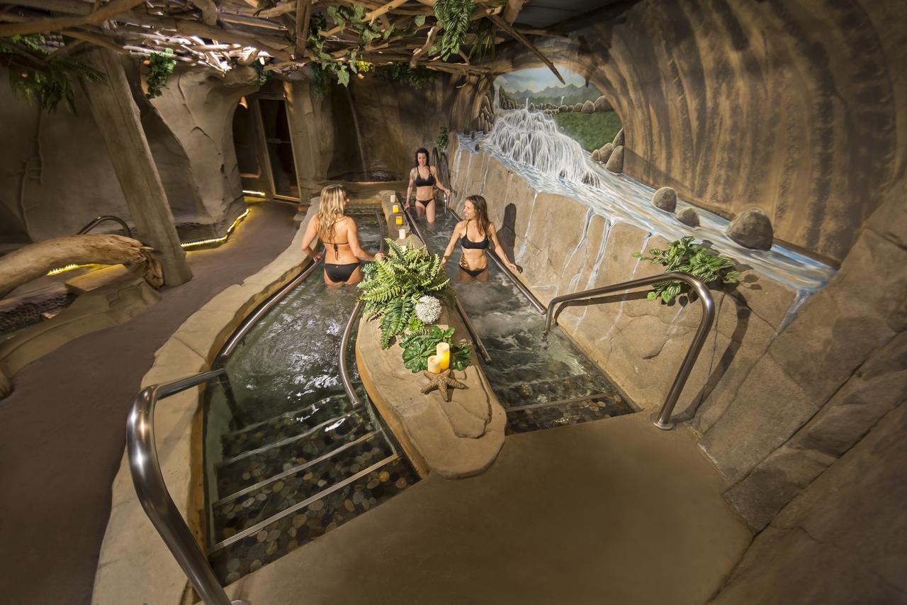 Kingfisher Pacific Resort & Spa Courtenay Ngoại thất bức ảnh